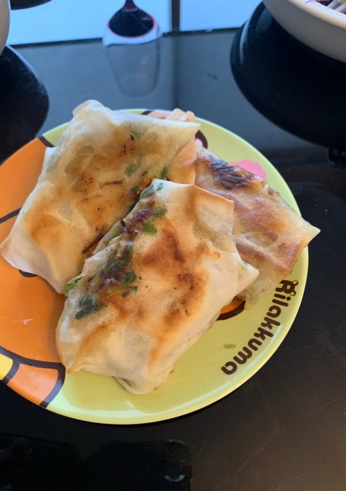 豆苗と塩昆布の春巻き-レシピのメイン写真