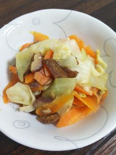 美味しく減塩★キャベツと栗の和え物-レシピのメイン写真
