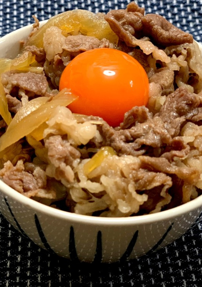 めんつゆで簡単♪我が家の牛丼-レシピのメイン写真