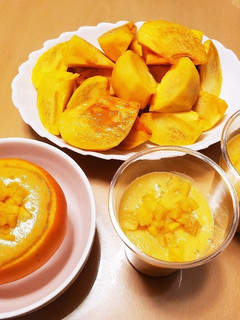 超簡単、すぐできるおやつ♪柿プリン-レシピのメイン写真