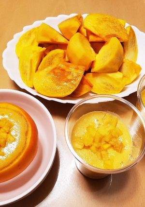 超簡単、すぐできるおやつ♪柿プリン-レシピのメイン写真