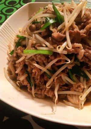 焼肉のたれで牛肉もやしの特盛炒め-レシピのメイン写真
