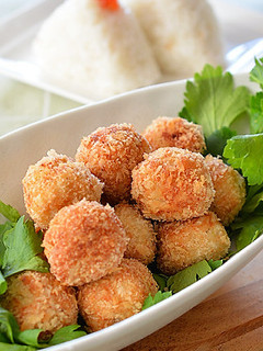 鶏むね肉のチキンボールのかんたんフライ♪-レシピのメイン写真