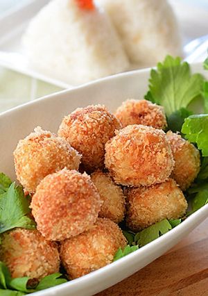 鶏むね肉のチキンボールのかんたんフライ♪-レシピのメイン写真