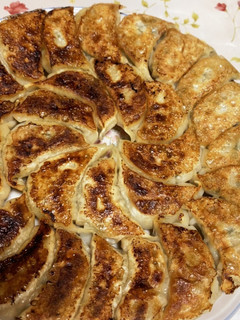 絶賛!手作り餃子 〜野菜たっぷり!-レシピのメイン写真