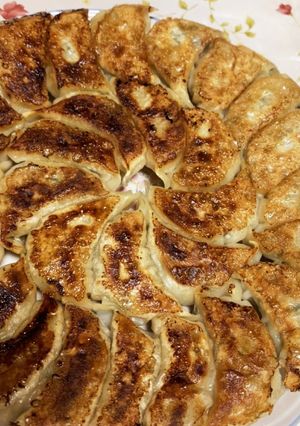 絶賛!手作り餃子 〜野菜たっぷり!-レシピのメイン写真