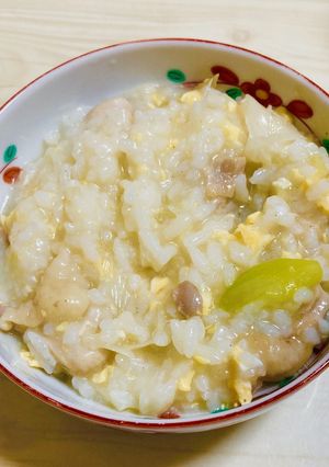 鍋キューブで簡単☆生姜が香る鶏雑炊-レシピのメイン写真