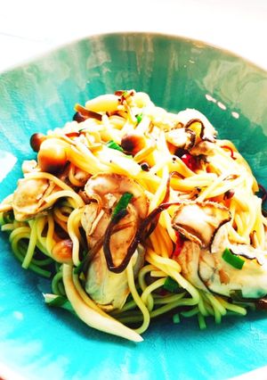 牡蠣，蘑菇，無糖麵條，健康的日本麵食-レシピのメイン写真