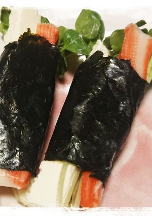 かいわれカニカマクリームチーズの海苔巻き-レシピのメイン写真
