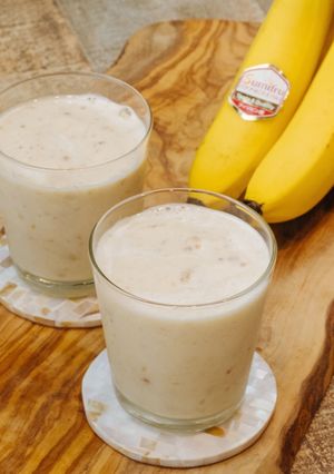 冷凍バナナと牛乳だけ！濃厚バナナジュース-レシピのメイン写真