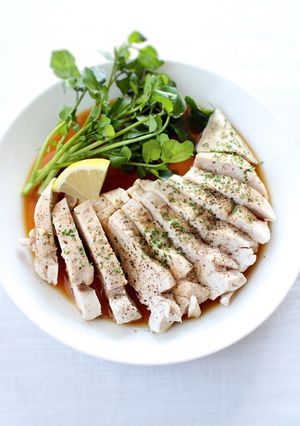 レンジで簡単【鶏むね肉のレモンソースがけ-レシピのメイン写真