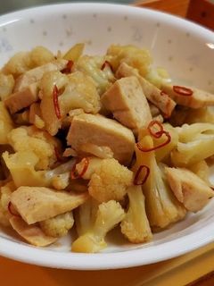 カリフラワーで ちょいピリ副菜-レシピのメイン写真