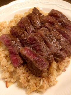 ステーキ&ガーリックライス♪-レシピのメイン写真