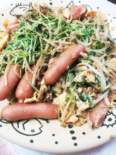 ☆豆苗もや玉とウインナーの中華炒め☆-レシピのメイン写真