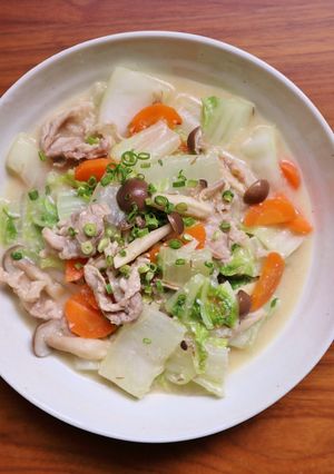 簡単でおすすめ！豚肉と白菜の和風ミルク煮-レシピのメイン写真