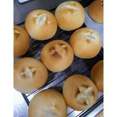 รูปของ ハチミツ★牛乳★チーズパン