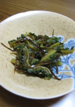 ご飯がすすむ！ゴーヤ＆塩昆布の和え物♪-レシピのメイン写真