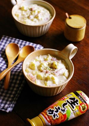 白菜入りカリフラワーとベーコンのシチュー-レシピのメイン写真