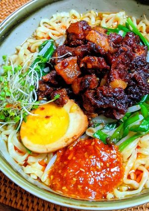 魯肉飯をアレンジ✿魯肉麺-レシピのメイン写真