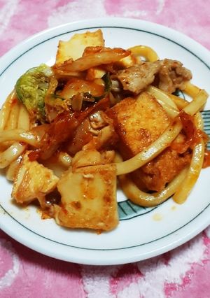 キムチパックに残ったタレで焼きうどん。-レシピのメイン写真