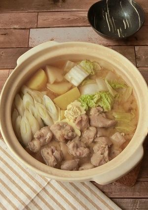 鶏じゃが味噌バター鍋-レシピのメイン写真