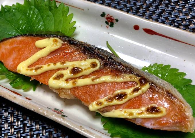 ごはんが進む！『絶品♡鮭マヨ』～やみつき特製マヨソース