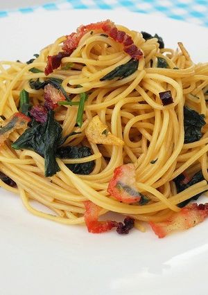 鯨ベーコンとほうれん草のパスタ-レシピのメイン写真