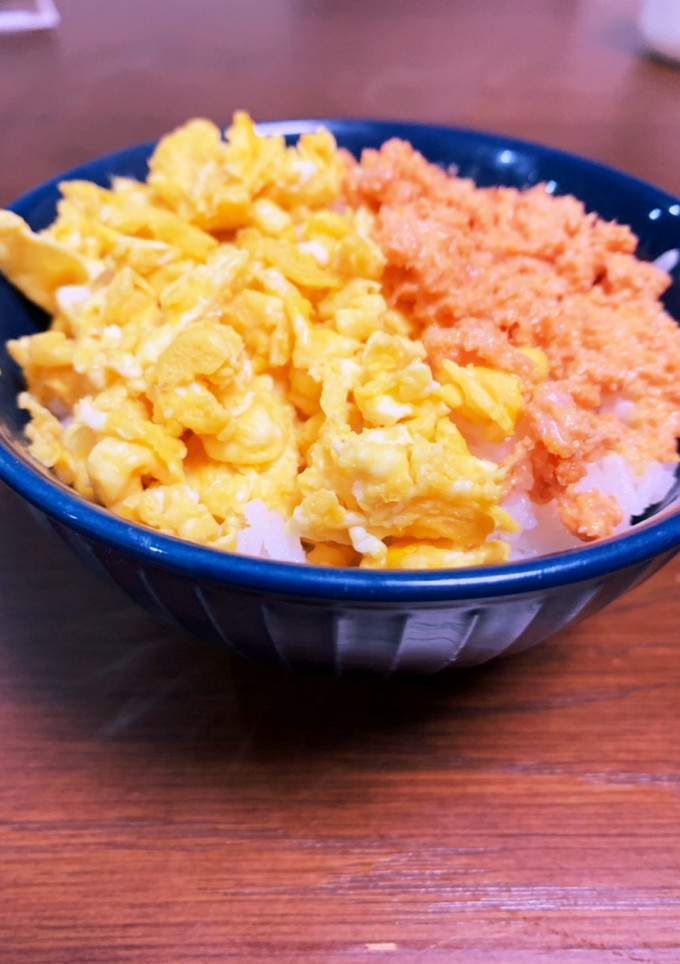 おいしく簡単★鮭と卵の二色丼★-レシピのメイン写真