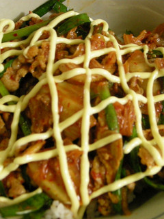 楽々できちゃう豚キムチ丼-レシピのメイン写真