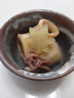 里芋とイカの炊いたん-レシピのメイン写真