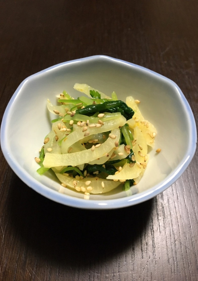 三つ葉と沢庵の和え物-レシピのメイン写真