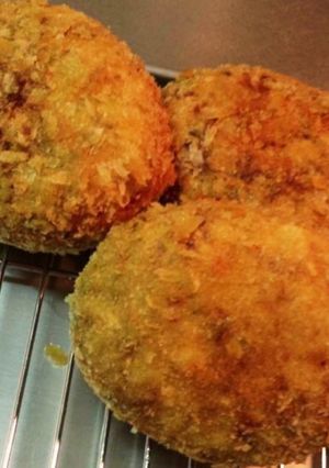 うちのコロッケ(肉・野菜たっぷり)-レシピのメイン写真