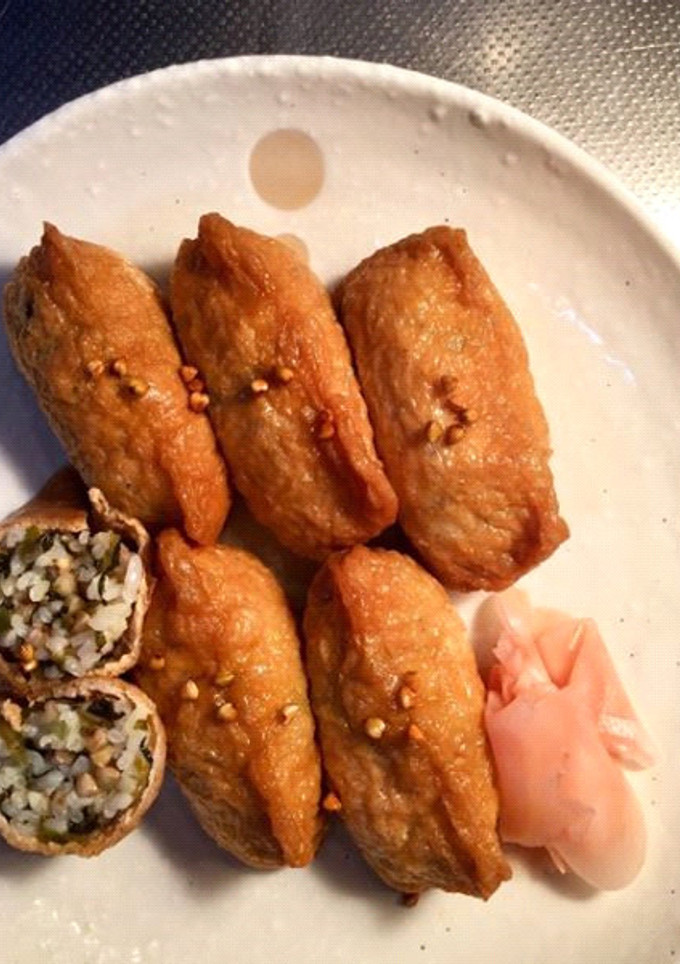そばのむき実ご飯deわさび稲荷-レシピのメイン写真