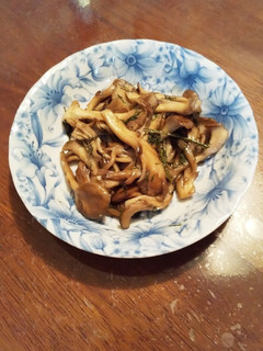 15分で作る、マイタケの炒め物-レシピのメイン写真