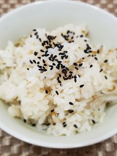 梅酒の梅で炊き込みご飯-レシピのメイン写真