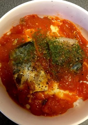 サバ缶とトマト缶のリゾット風ぶっかけめし-レシピのメイン写真