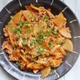 ピリ辛で簡単!豚肉と大根のキムチ炒め