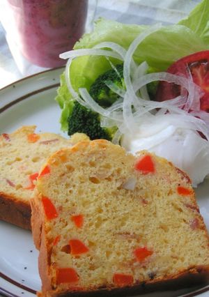 ベーコンと玉葱の塩ケーキ-レシピのメイン写真
