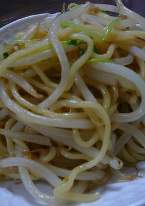 豆苗＊モヤシ＊オイスターソース焼きそば-レシピのメイン写真