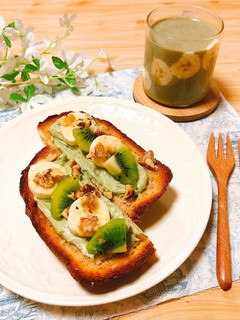 青汁蜂蜜クリームチーズフルーツトースト-レシピのメイン写真