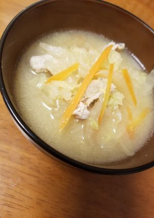 白菜と豚肉のお味噌汁-レシピのメイン写真