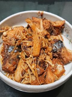 エノキとサバ缶の炒め物-レシピのメイン写真
