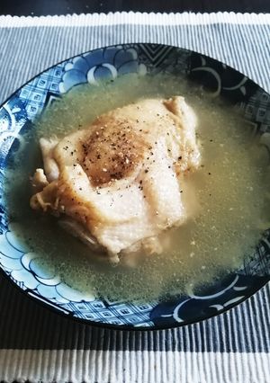 鶏もも肉だけスープ-レシピのメイン写真