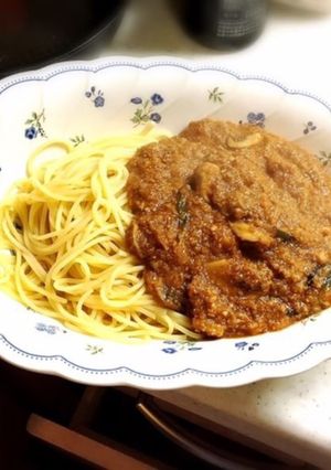 おばあちゃんのミートソーススパゲティ-レシピのメイン写真