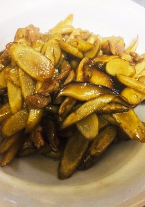 みつせ鶏モモとごぼうの甘辛煮-レシピのメイン写真