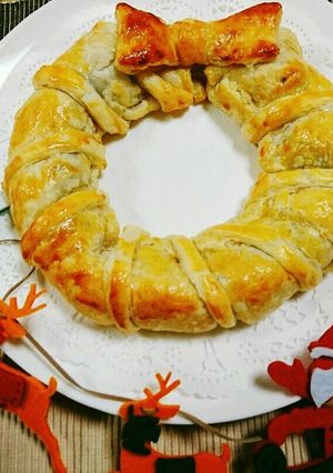 簡単⭐から揚げ入りパイのXmasリース-レシピのメイン写真