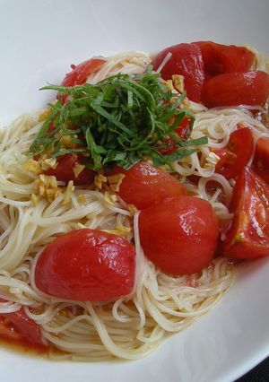 イタリアンな和風あじ♪トマトそうめん。-レシピのメイン写真