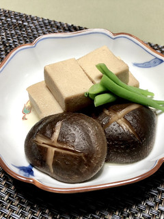お節◆高野豆腐と干し椎茸の煮しめ・含め煮-レシピのメイン写真
