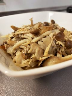 放置でも美味しいキノコのアヒージョ-レシピのメイン写真