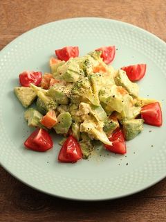 簡単!アボカドとベジエッグサラダ-レシピのメイン写真